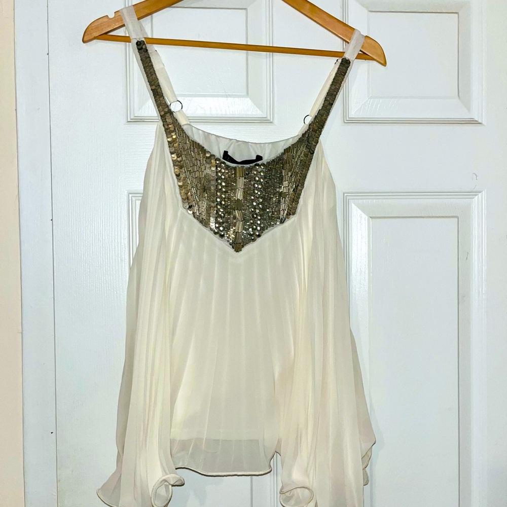 Akiko Cream and Gold Sequin Pleated Top - Picture 5 of 5